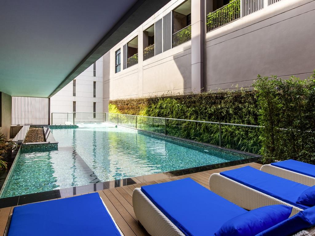 Metropolis Suites Bangkok, Tapestry Collection By Hilton Экстерьер фото