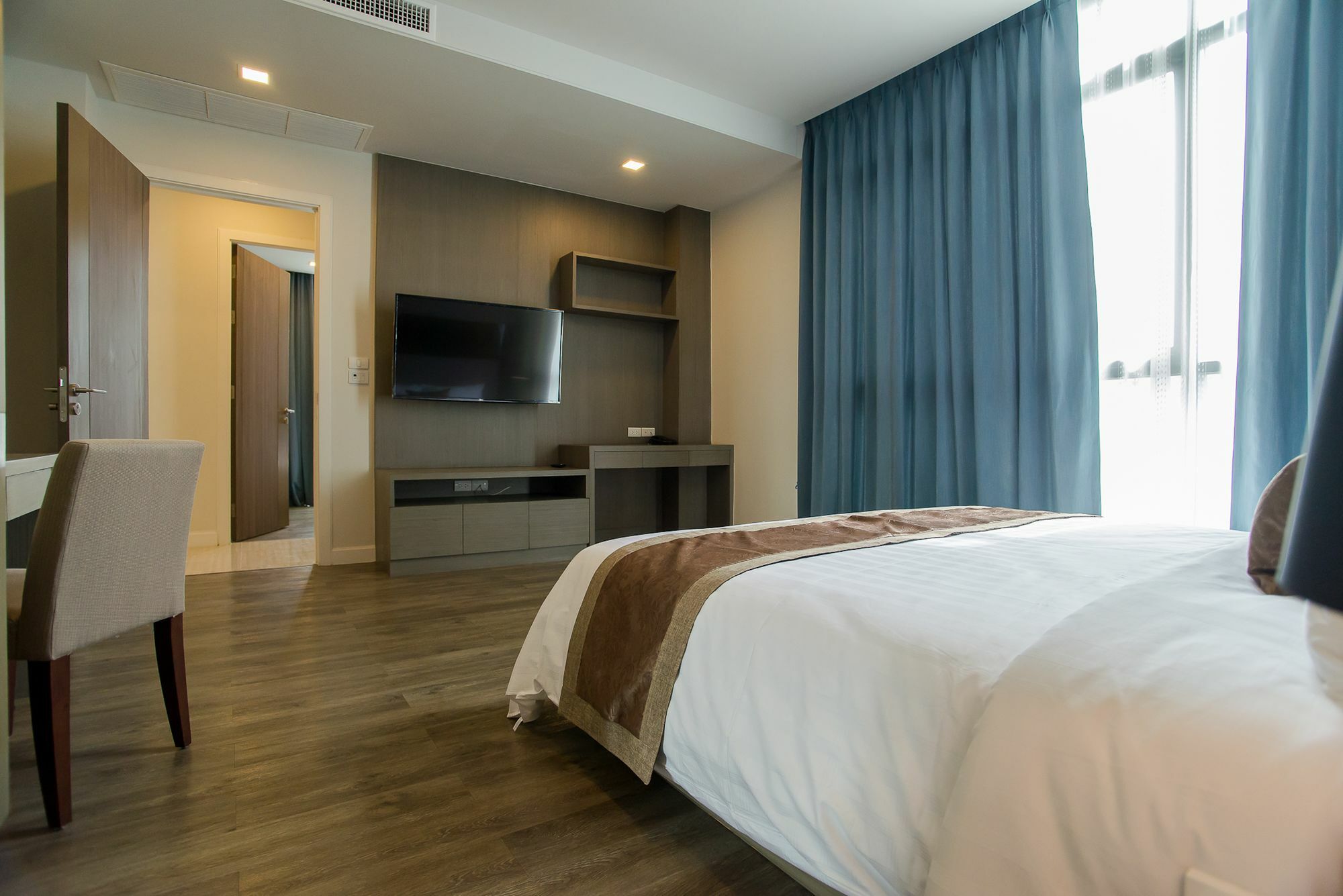 Metropolis Suites Bangkok, Tapestry Collection By Hilton Экстерьер фото