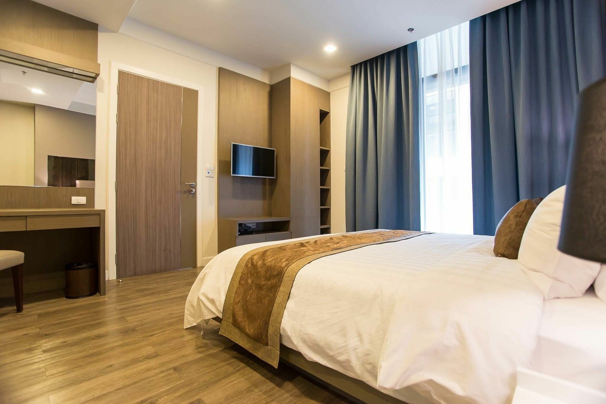 Metropolis Suites Bangkok, Tapestry Collection By Hilton Экстерьер фото