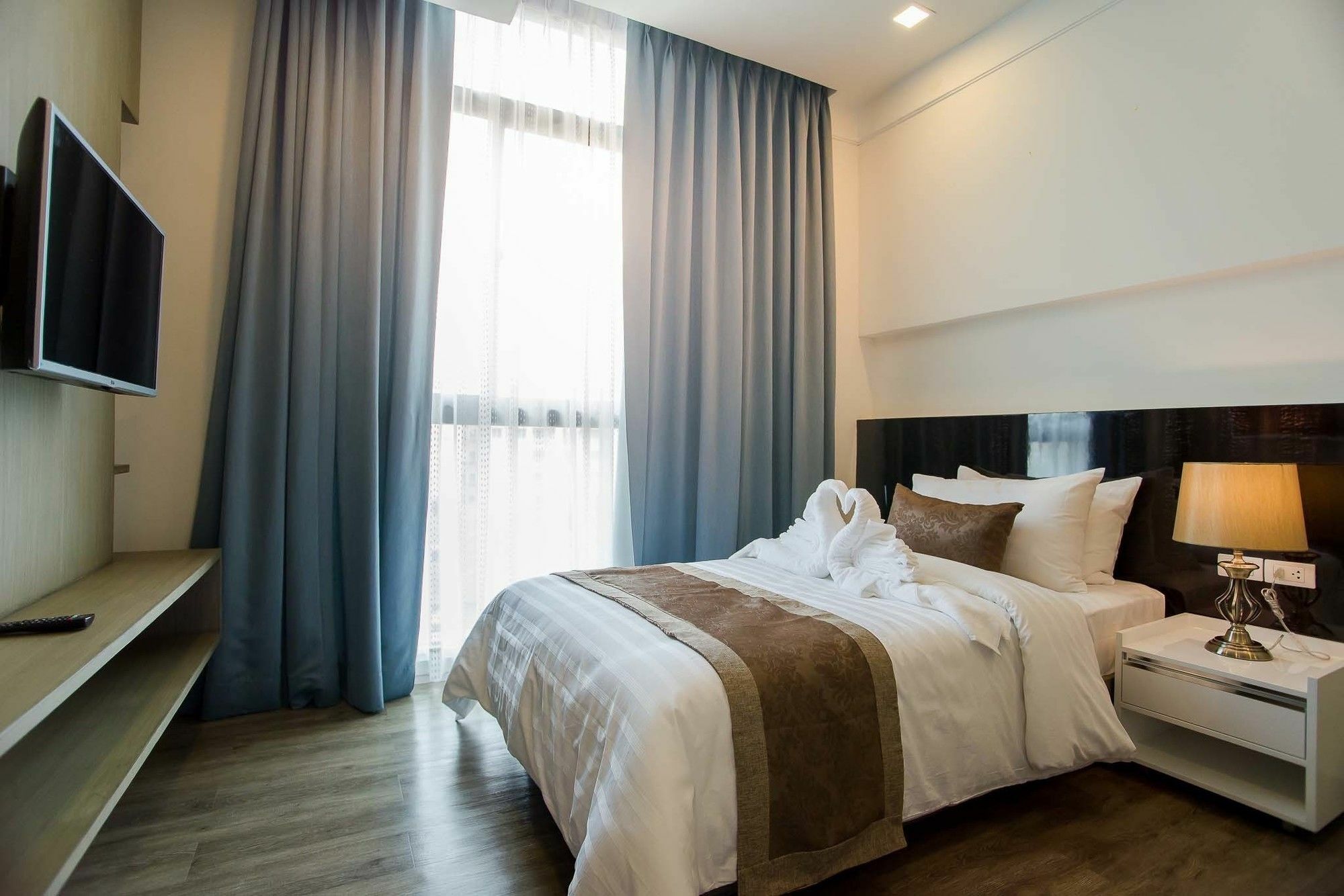 Metropolis Suites Bangkok, Tapestry Collection By Hilton Экстерьер фото